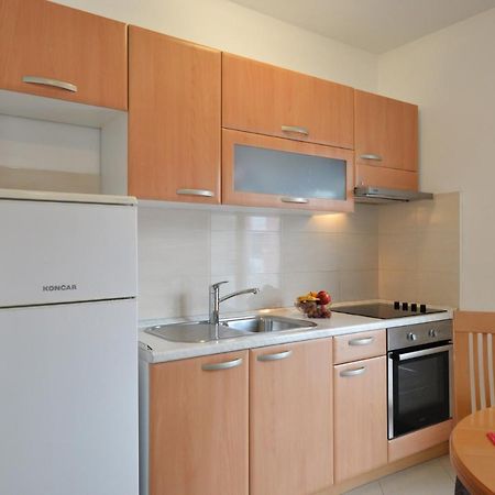 Apartmani Vedrana, Murter Exterior foto