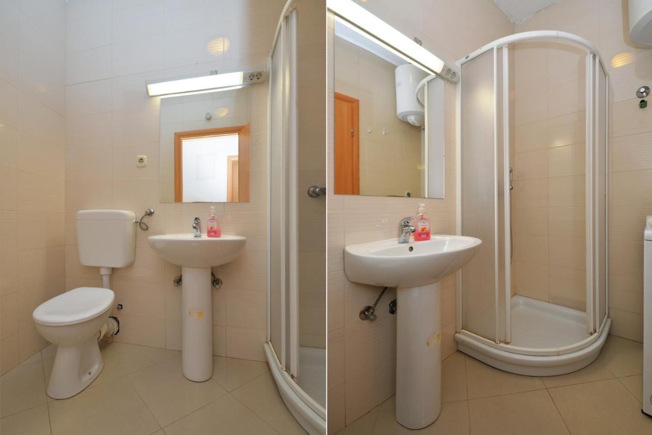 Apartmani Vedrana, Murter Exterior foto
